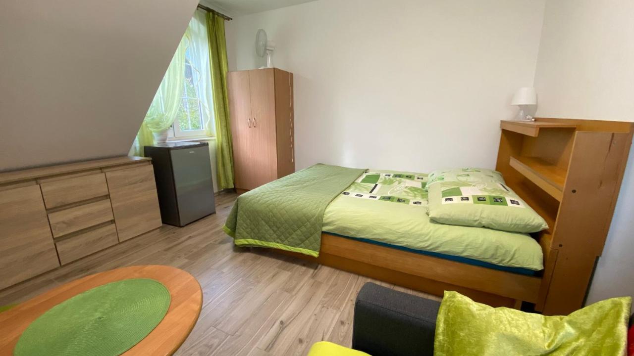 Przystan Bialogora Apartment Bagian luar foto