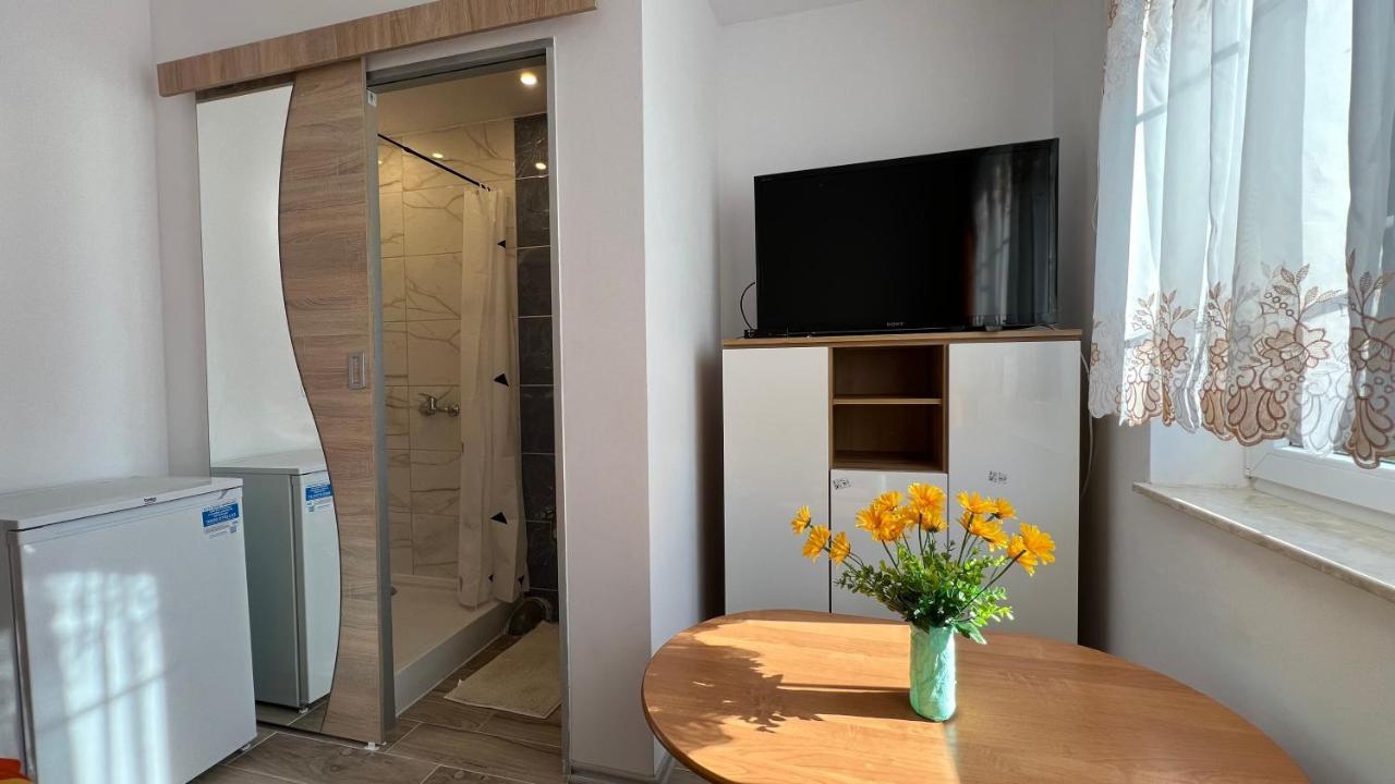 Przystan Bialogora Apartment Bagian luar foto