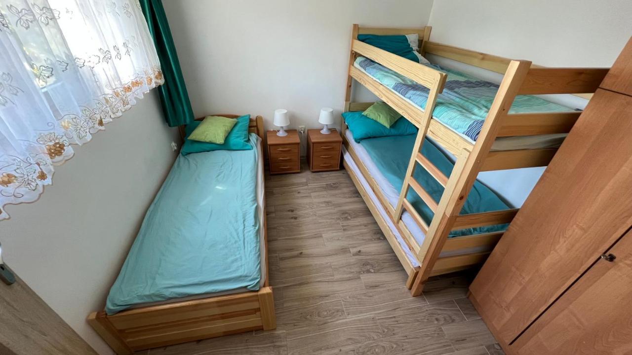 Przystan Bialogora Apartment Bagian luar foto